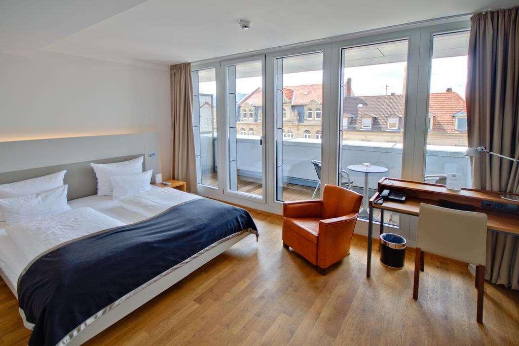 Qube Hotel Bahnstadt Heidelberg Szoba fotó
