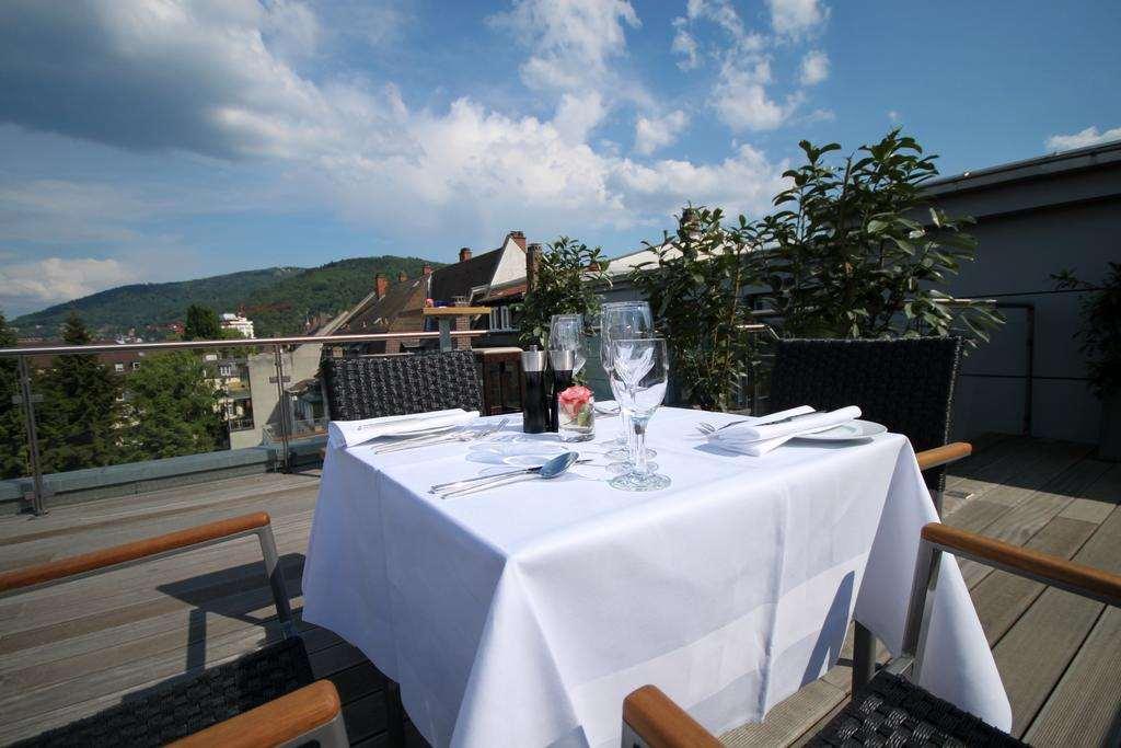 Qube Hotel Bahnstadt Heidelberg Étterem fotó