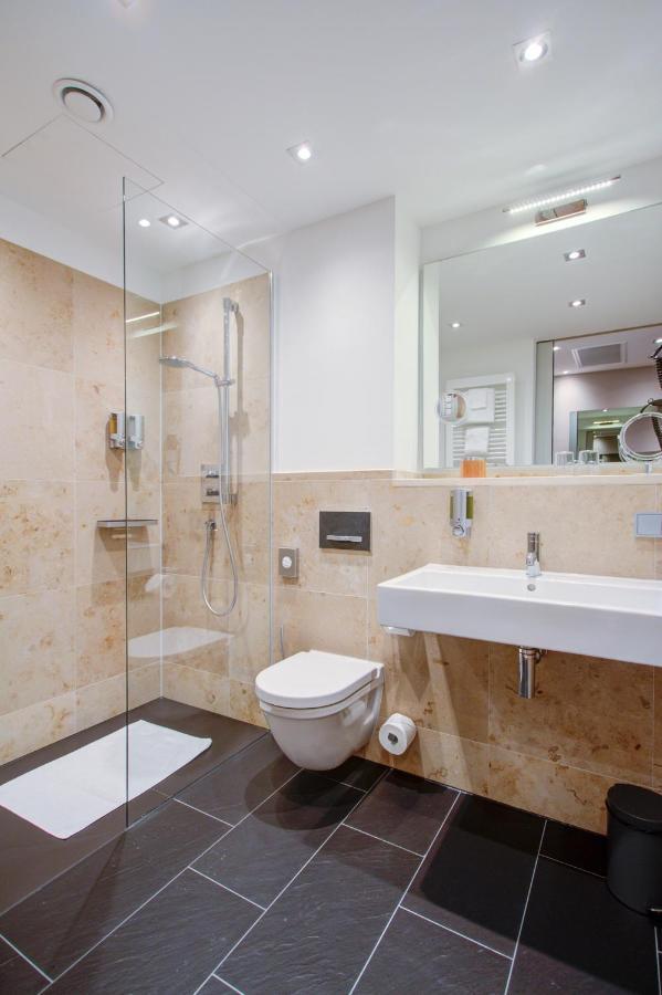 Qube Hotel Bahnstadt Heidelberg Kültér fotó